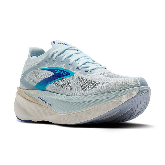 BROOKS Hyperion MAX 3の斜め横からのアングル